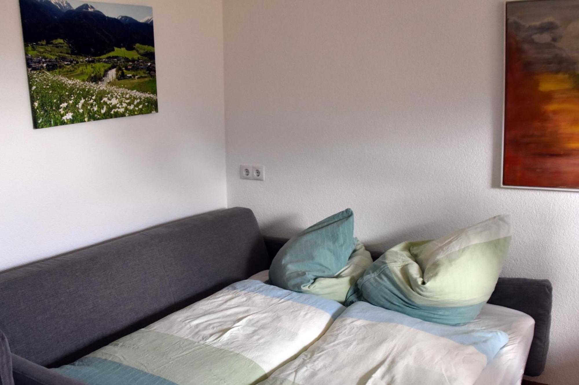 Gaestehaus Koell Roppen Bagian luar foto