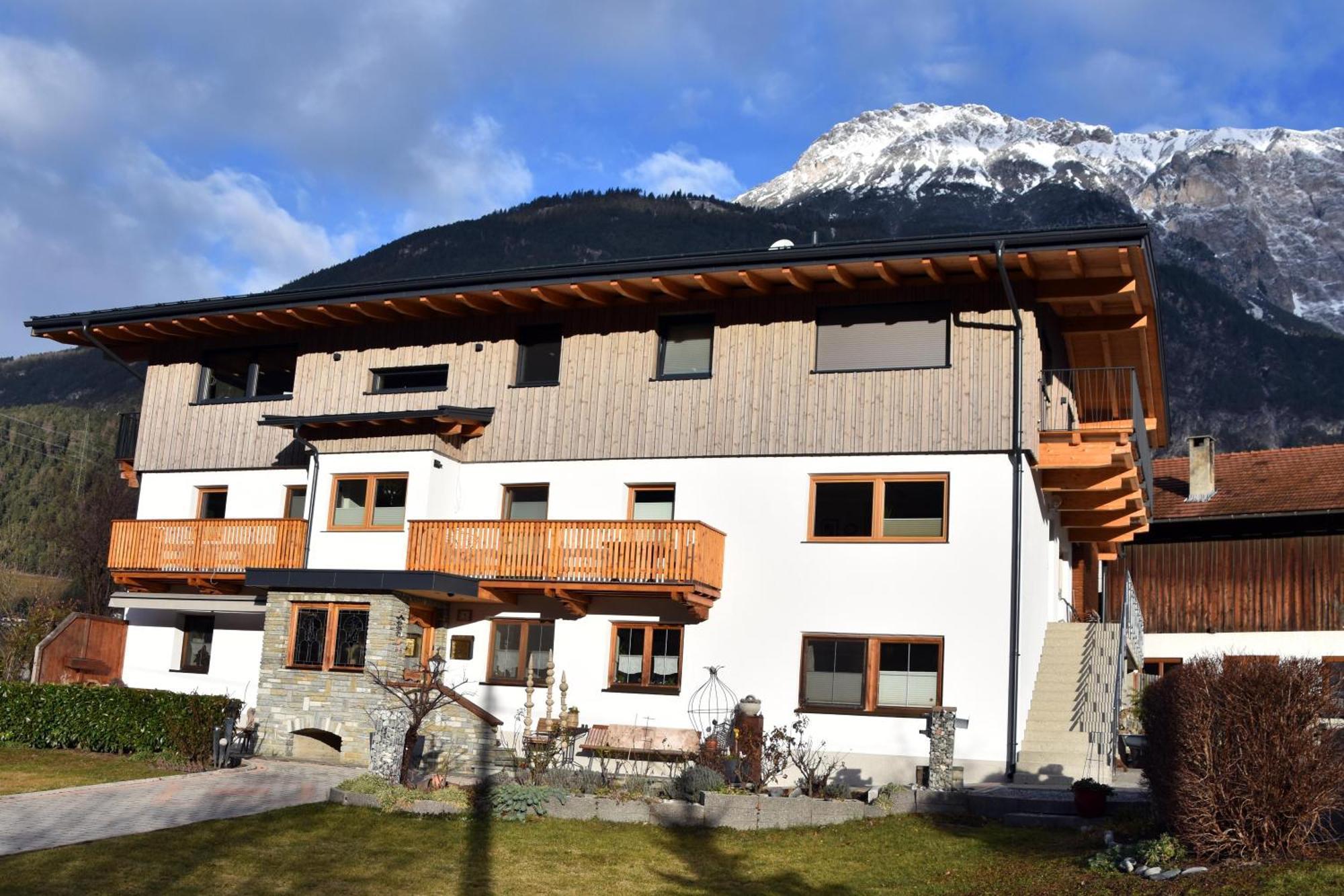 Gaestehaus Koell Roppen Bagian luar foto