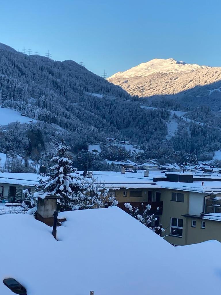 Gaestehaus Koell Roppen Bagian luar foto