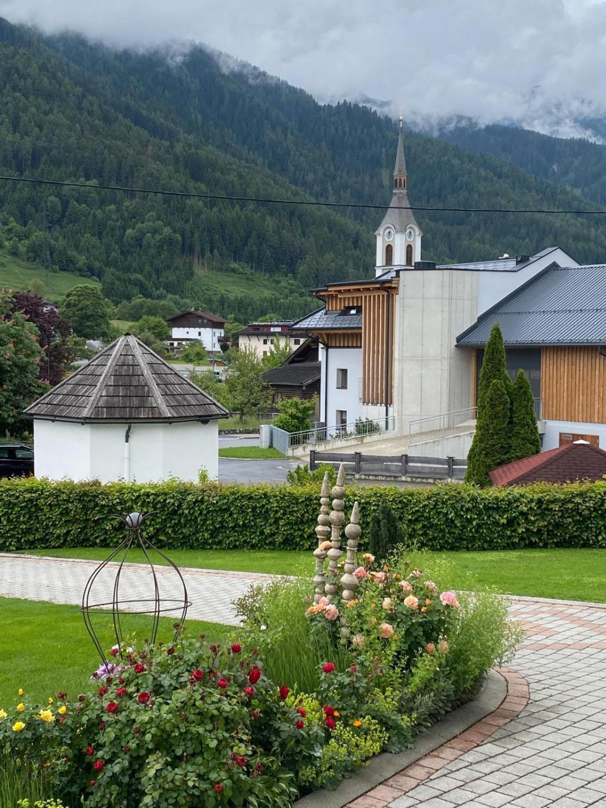 Gaestehaus Koell Roppen Bagian luar foto